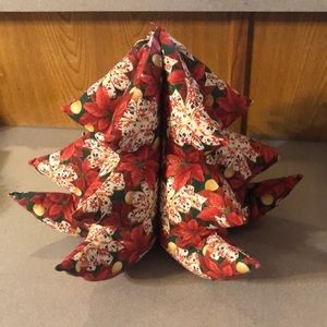 Vintage stuffed 3D Christmas tree
